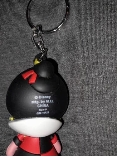 Monogram Disney Villains Series 1, 3D Queen of Hearts Figural Keyring Keychain - Thumbnail 3