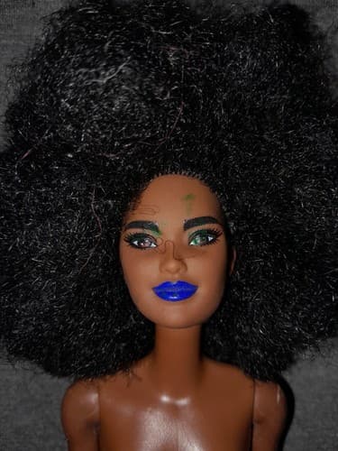 Barbie African American Doll Afro Curly Black Hair Blue Lipstick Lips Nude 2015 - Image 1
