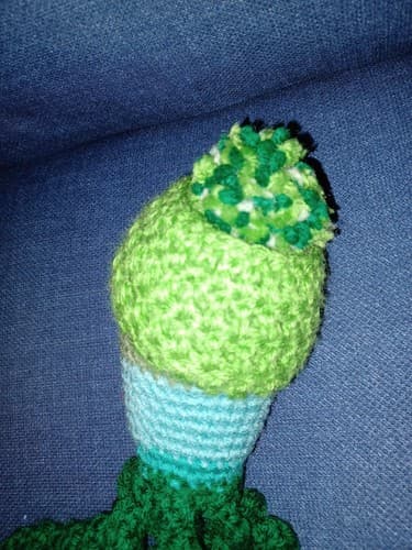 New Handmade 14" Tall Crochet Octopus with Hat Beanie Pom pom, Gray Green Blue - Thumbnail 4