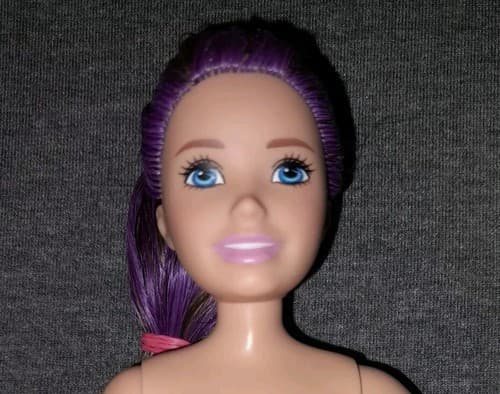 Barbie Babysitters Inc Skipper Doll Brown Hair Purple Streaks Blue Eyes - Image 1