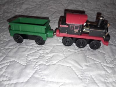 Chuggington Wooden Railway Old Puffer Pete & Cargo Car Wooden Train Tomy GUC - Thumbnail 3