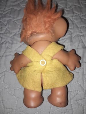 Uneeda Wishnik Troll Doll Yellow Felt Dress Red Letter S, 5.5" Vintage 1960's - Thumbnail 3