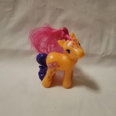 My Little Pony G3 Scootaloo Orange Butterfly Pony Pink Hair Hasbro 2000s - Thumbnail 2