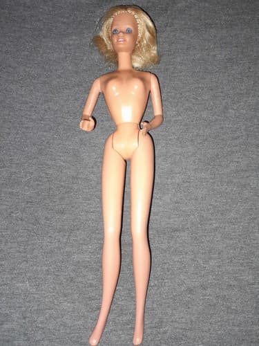 Vintage 1966 Mattel Barbie Doll Strawberry Blonde Hair Philippines Click Knees - Thumbnail 2