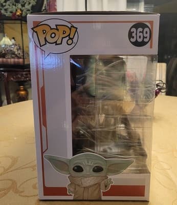 Funko Pop! Star Wars The Child #369 10″ Jumbo The Mandalorian Grogu Bobble-Head - Thumbnail 4