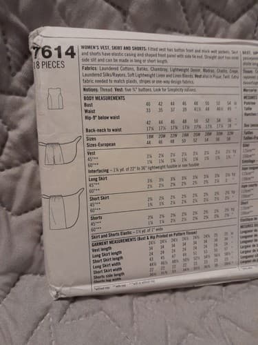 Simplicity 7614 Pattern Womens Vest Skirt & Shorts Plus Size 26W 28W 30W 32W UC - Thumbnail 4
