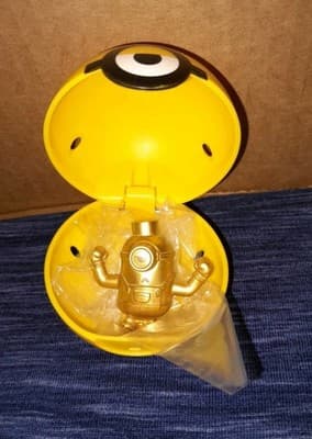 McDonalds Minions Toys Gold Golden Mini Figures Lot of 3 Despicable Me Bundle - Thumbnail 3