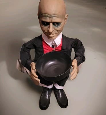 GEMMY Monster Munchies Halloween Butler Animated Talking Candy Bowl 3ft - Image 1