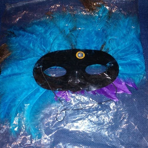 Mardi Gras Masquerade Mask Peacock Feathers Blue Purple Sequin Costume Party New - Image 1