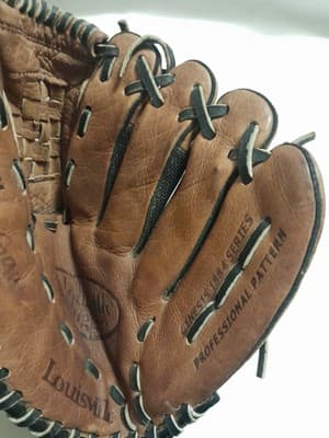 Louisville Slugger Genesis 1884 Youth Baseball Glove 10.5″ RHT Sports Practice - Thumbnail 3