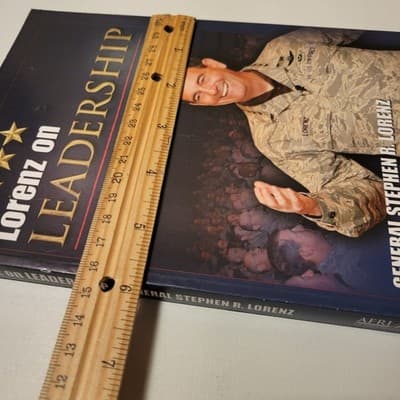 Lorenz on Leadership Stephen R. Lorenz USAF Retired Lessons on Leading People VF - Thumbnail 8