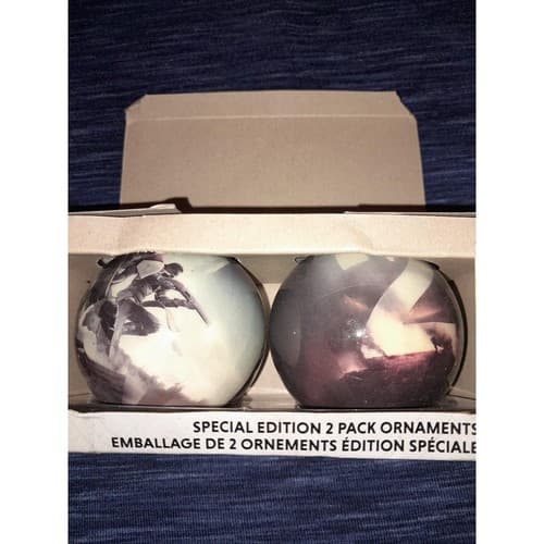 Destiny 2 Game Special Edition, 2 Pack Ornaments (Video Game Series By Bungie) - Thumbnail 3