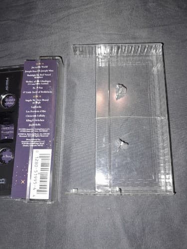 Cassette Tape 1995 Mannheim Steamroller Christmas in the Air by Chip Davis - Thumbnail 4