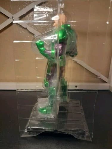 Kotobukiya DC Comics: Lex Luthor ARTFX+ 1/10 Scale Figure Statue NEW - Thumbnail 5