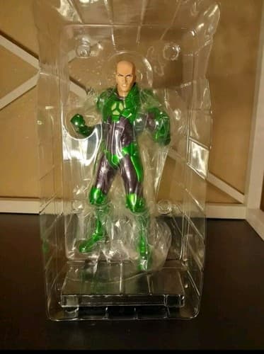 Kotobukiya DC Comics: Lex Luthor ARTFX+ 1/10 Scale Figure Statue NEW - Thumbnail 2