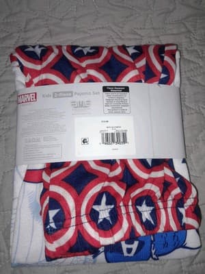 Captain America Kids 2-Piece Pajama Set Size XS4/5 (031876) - Thumbnail 4