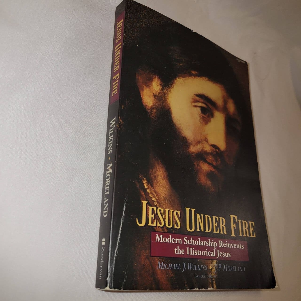 Jesus Under Fire (1995) Paperback – Wilkins, Moreland – Zondervan Book Christian - Thumbnail 4