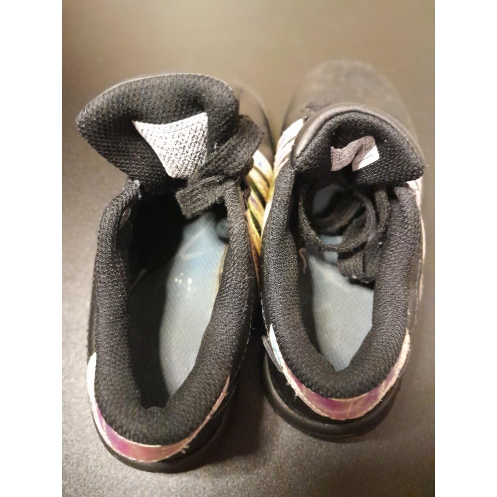 K-Swiss Classic VN Black Leather Sneakers Little Kids 12K Shoes Silver 5-Stripes - Thumbnail 6