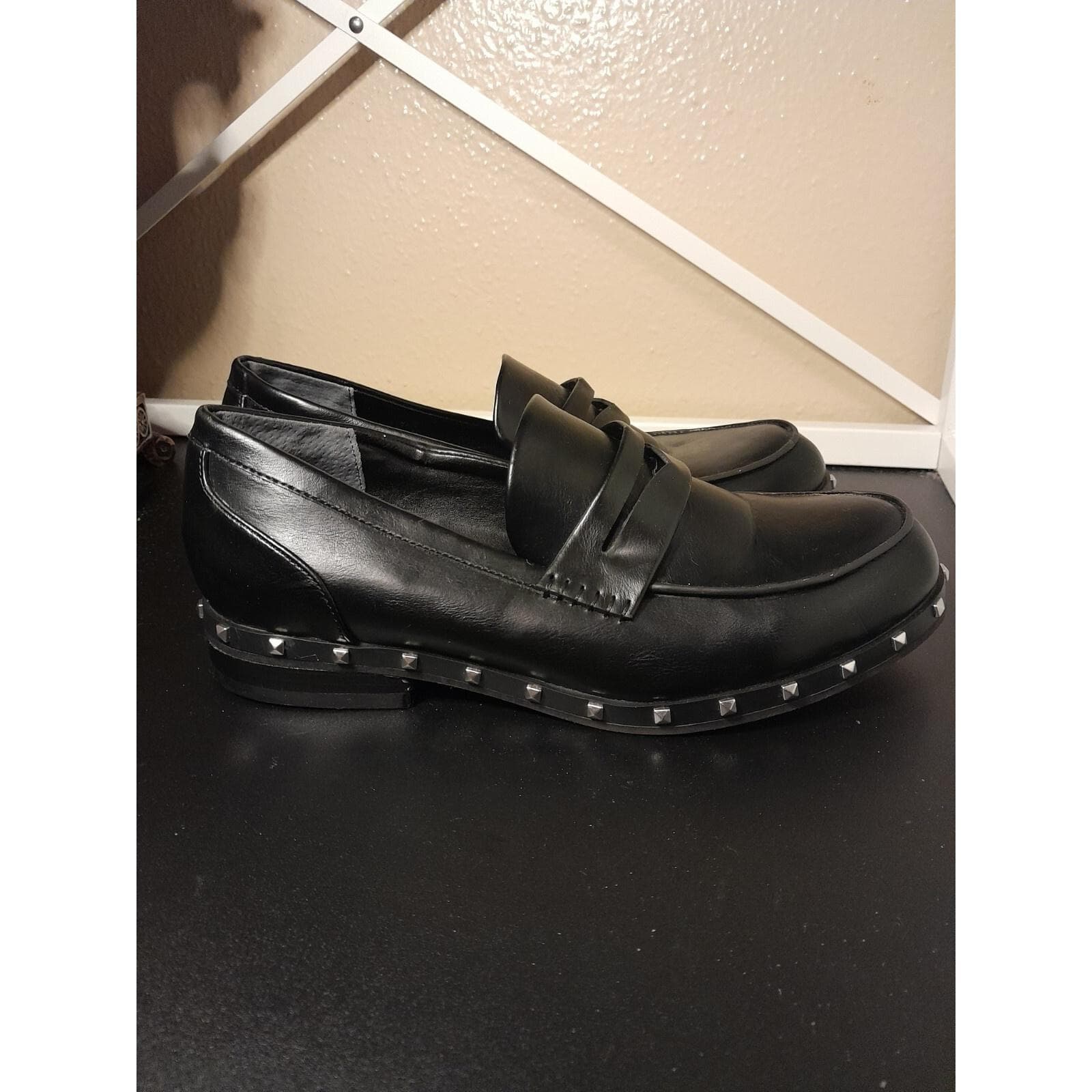 Charles by Charles David Boy Penny Leather Loafer Flat Shoes Black Size 7.5M - Thumbnail 4