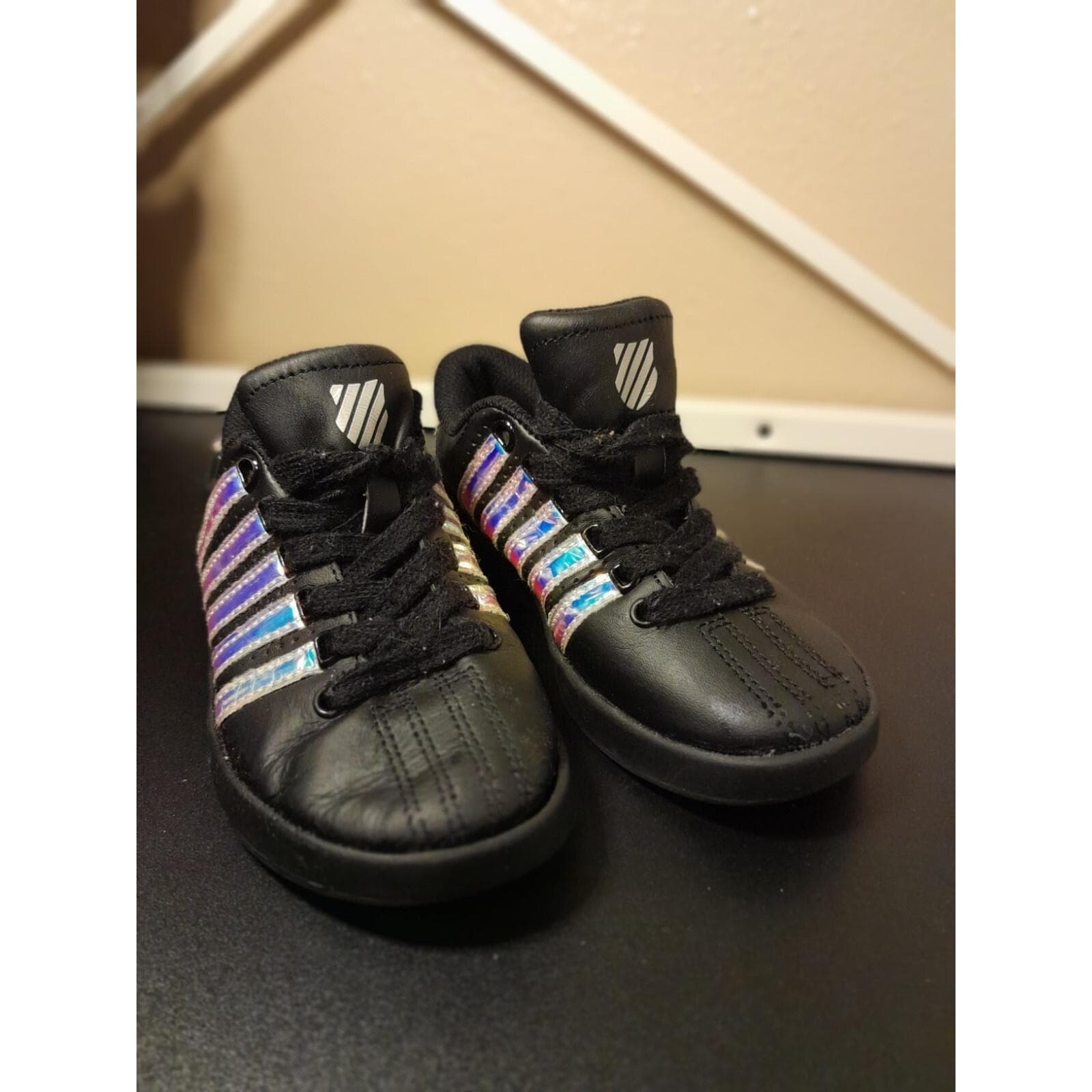 K-Swiss Classic VN Black Leather Sneakers Little Kids 12K Shoes Silver 5-Stripes - Thumbnail 7