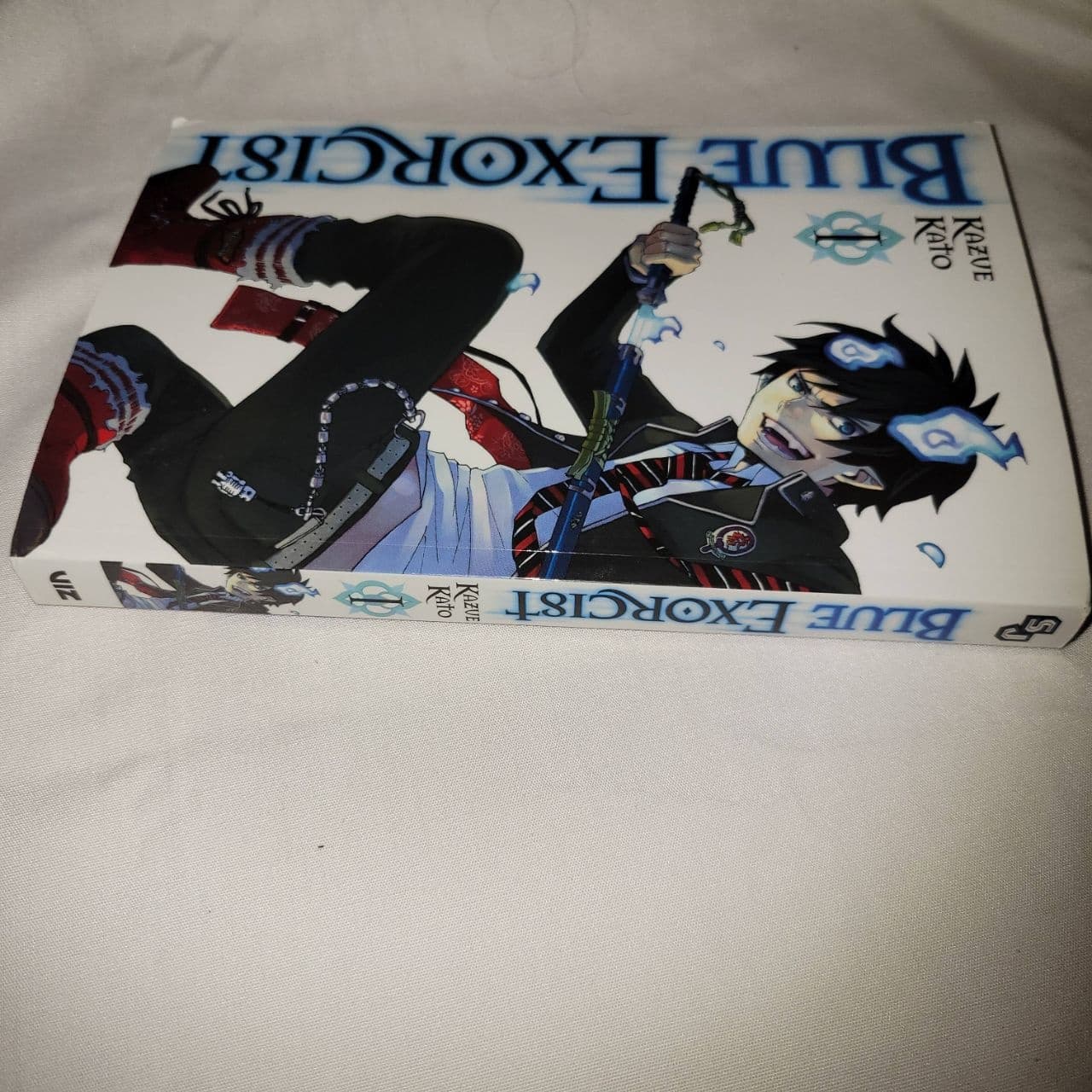 Blue Exorcist Vol. 1 Manga by Kazue Kato Viz Media Shonen Jump 2011 - Thumbnail 2