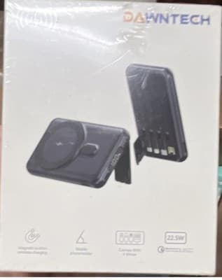 DAWNTECH Wireless Fast Charging Power Bank Black X1 5800mAh Built-in Cables - Image 1