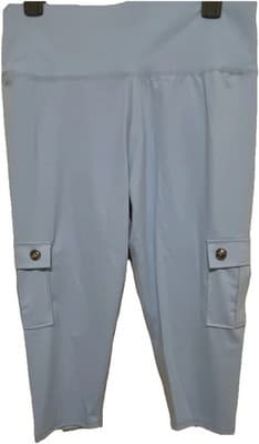 Women's Light Blue Capri Pants Polyester Spandex Pull On Button Pockets Stretch