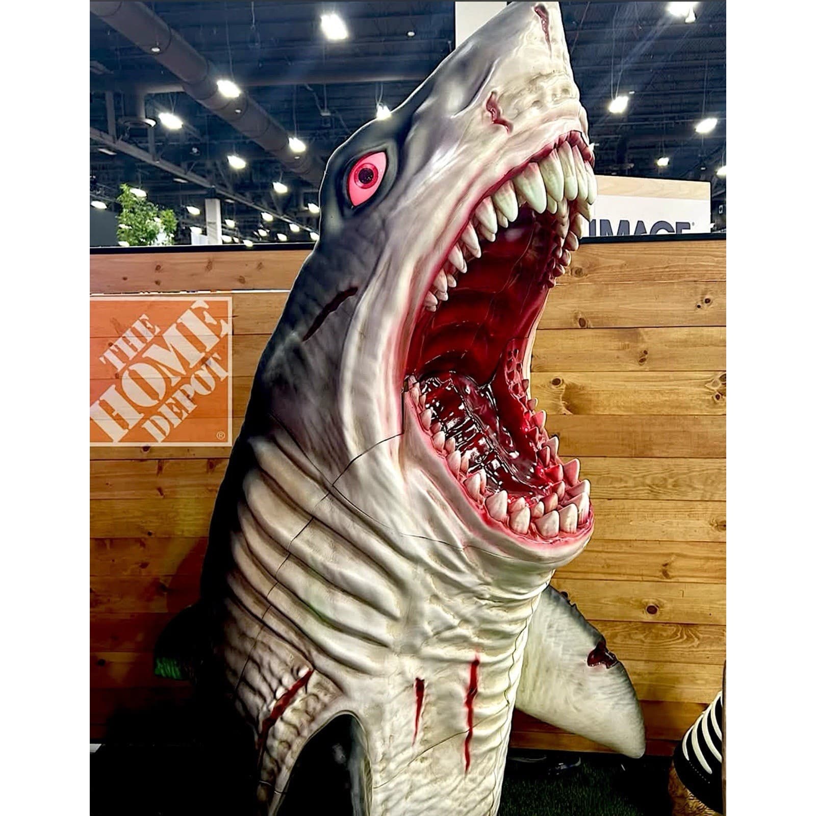 HOME DEPOT 7 FOOT Dead Water LED Megalodon Shark Halloween Prop Home Accents - Image 1