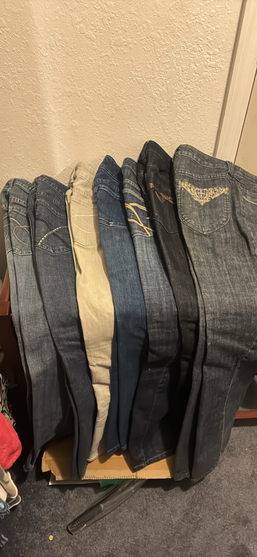 Chicos platinum denim jeans 7 pairs