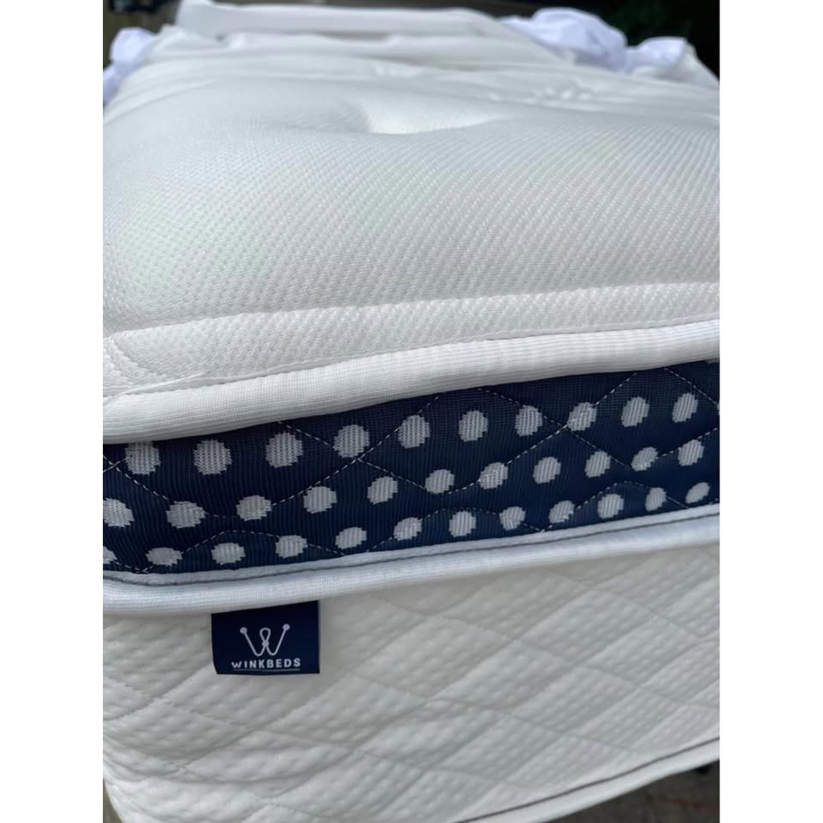 The WinkBed, Twin XL, Luxury Firm Mattress, Like New, Perfect Condition - Thumbnail 3