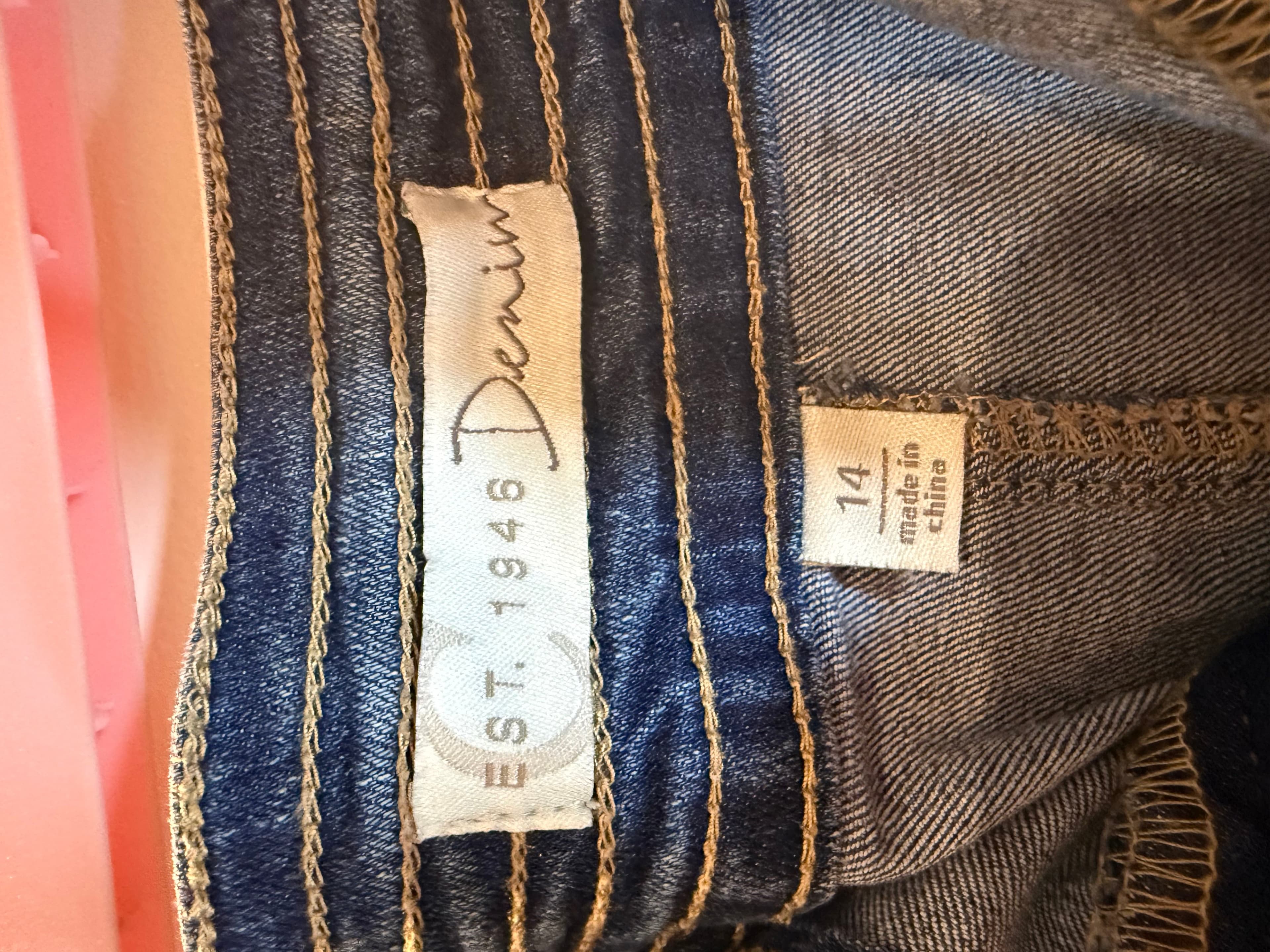 EST. 1946 Denim Skirt Size 14 with Pockets - Thumbnail 3