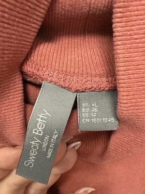 Sweaty Betty Women's Blush Pink Midriff Turtleneck Sweatshirt Size XL - Thumbnail 2