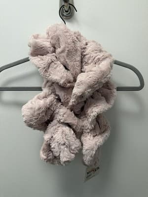 Keiki Company Women’s Pink Scarf Polymicrofiber NWT - Thumbnail 2