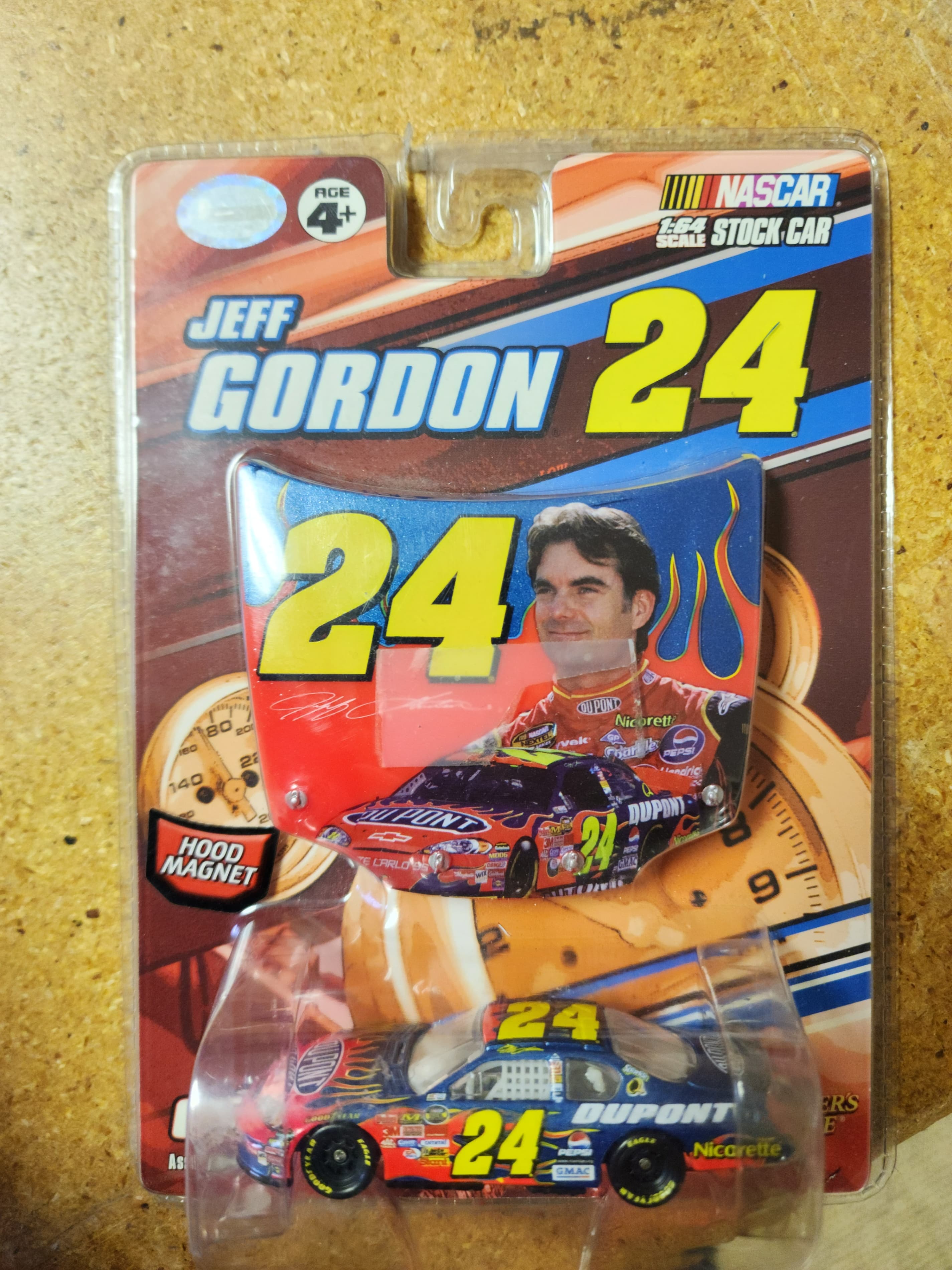 NASCAR Jeff Gordon 24 Die-Cast Car 1:64 Scale - Image 1