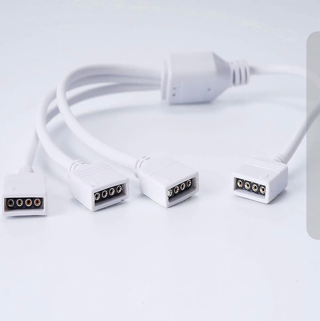 Set of 2, 4-Pin RGB LED 4-way Splitter Cable with Connectors - Thumbnail 4