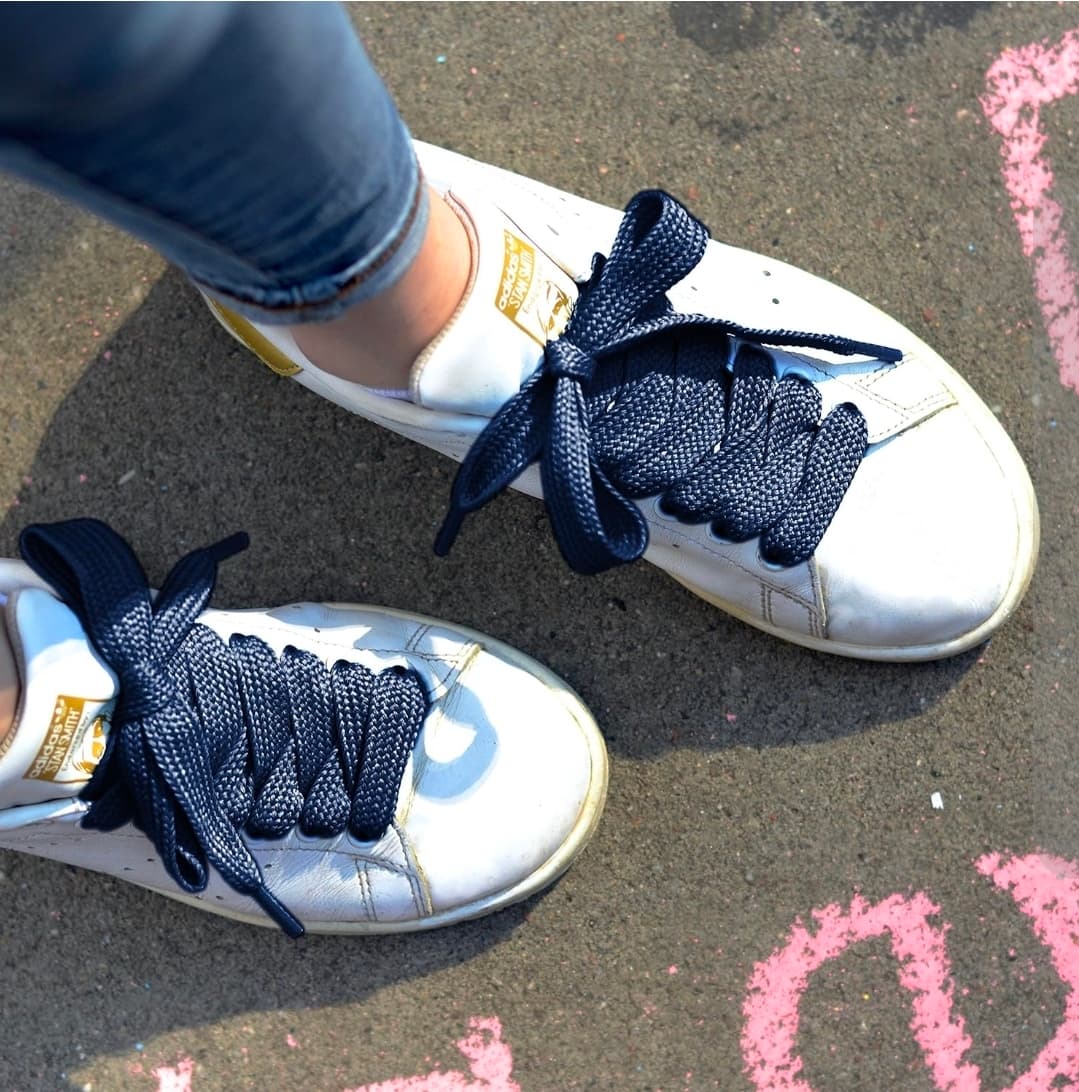 Mercury + Maia Navy Blue Shoelaces 63 Inch - Thumbnail 2