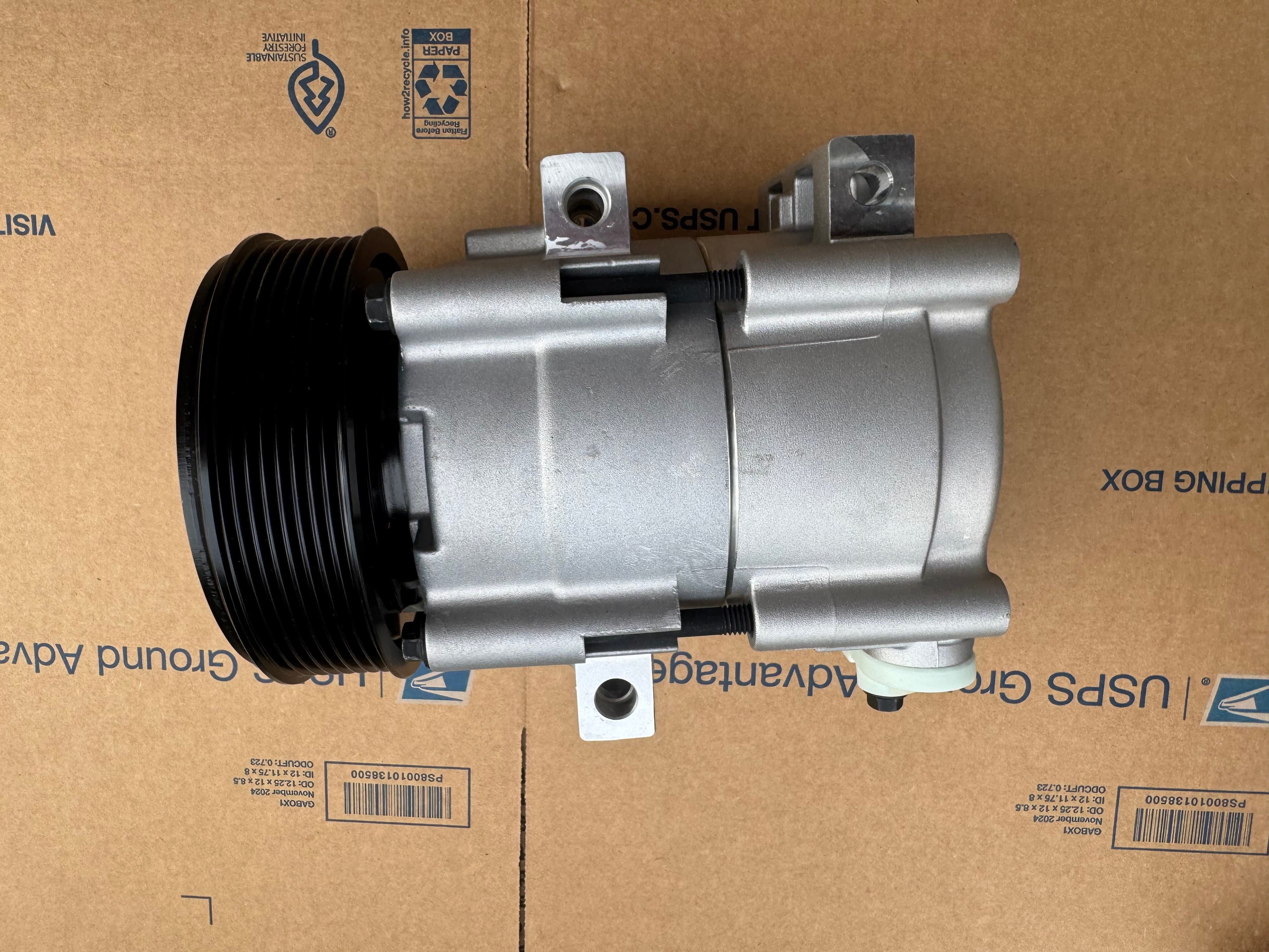 Motorcraft OEM AC Compressor for Honda Civic 1.8L 2006-2011 - Thumbnail 6