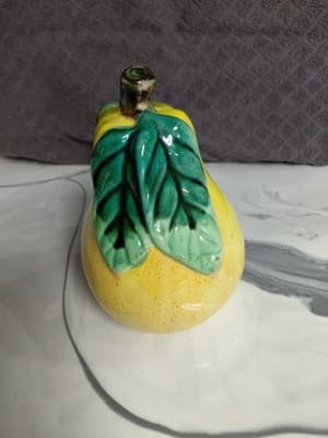 Vintage Art Deco Pear-Shaped Green & Yellow Ceramic. - Thumbnail 4
