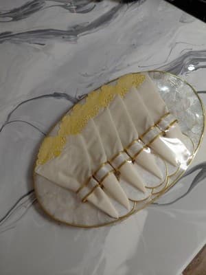 Capiz Shell 6 Piece Rare/ Vintage 6 Piece Yellow Napkin Trim & Serving Trays - Thumbnail 4