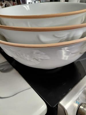 CWC Vintage Ceramic Serving Bowl Set (3) Made In Italy. White Embossed Fruit