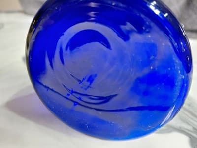 Small Cobalt Blue Glass Bud Vase with Ruffled Rim Hand Blown, Vintage - Thumbnail 3