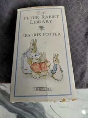 The Peter Rabbit Library: 12 Book Box Set by Beatrix Potter (Hardcover) - Thumbnail 3