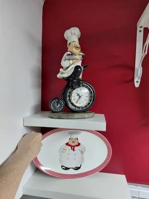 Italian Bistro Chef With A Working Clock & Matching Fat Chef Plate Kitchen Decor