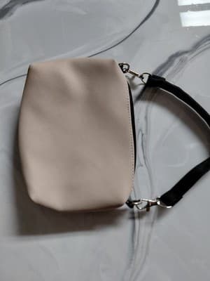 Disney Mickey Mouse Beige Small Handbag with Black Strap - Thumbnail 3