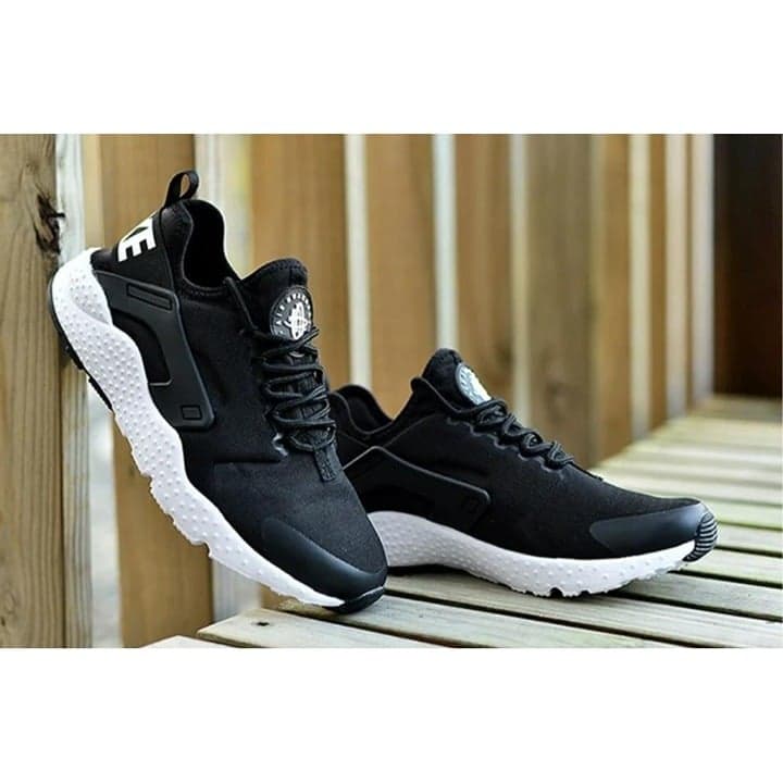 Nike Black White Lace Up Logo Huarache Sneakers Size 9C - Image 1