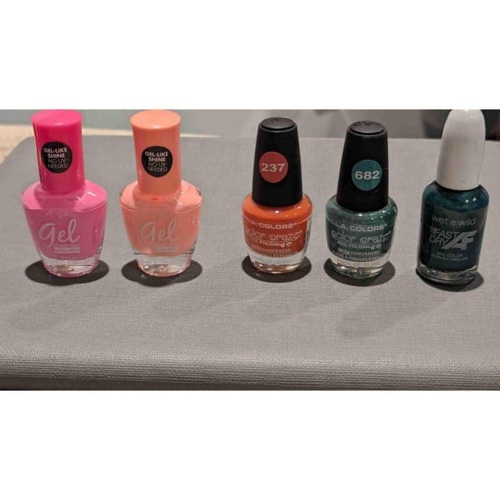 Awesome New Colors Assorted Gel-Like Shine Nail Polish Large Lot - Thumbnail 4