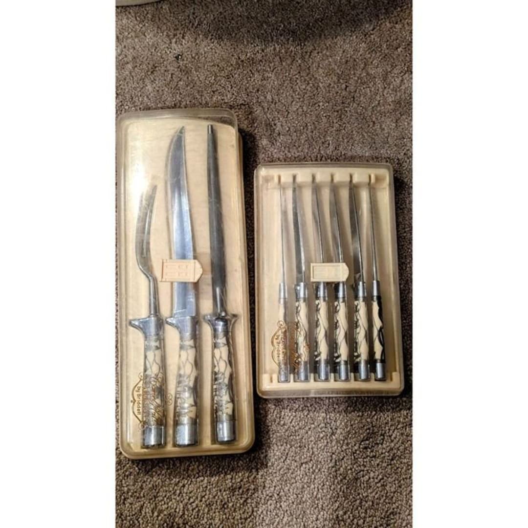 1950's Set of 6 Carvel Hall by Briddell Steak Knives &Carving Set~ Alaska Cache. - Thumbnail 5
