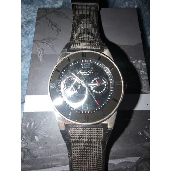 Kenneth Cole Black Analog Chronograph Rubber Watch - Thumbnail 2
