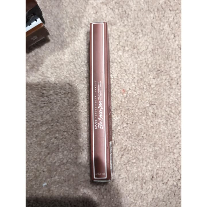 NYX Brick Fire Epic Smoke Angled Liner Blender Eyeliner 0.17g - Thumbnail 3