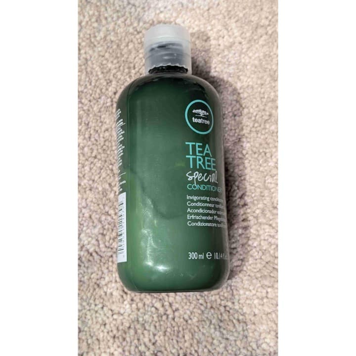 Tea Tree Special Invigorating Moisturizing Conditioner 300 Ml - Image 1